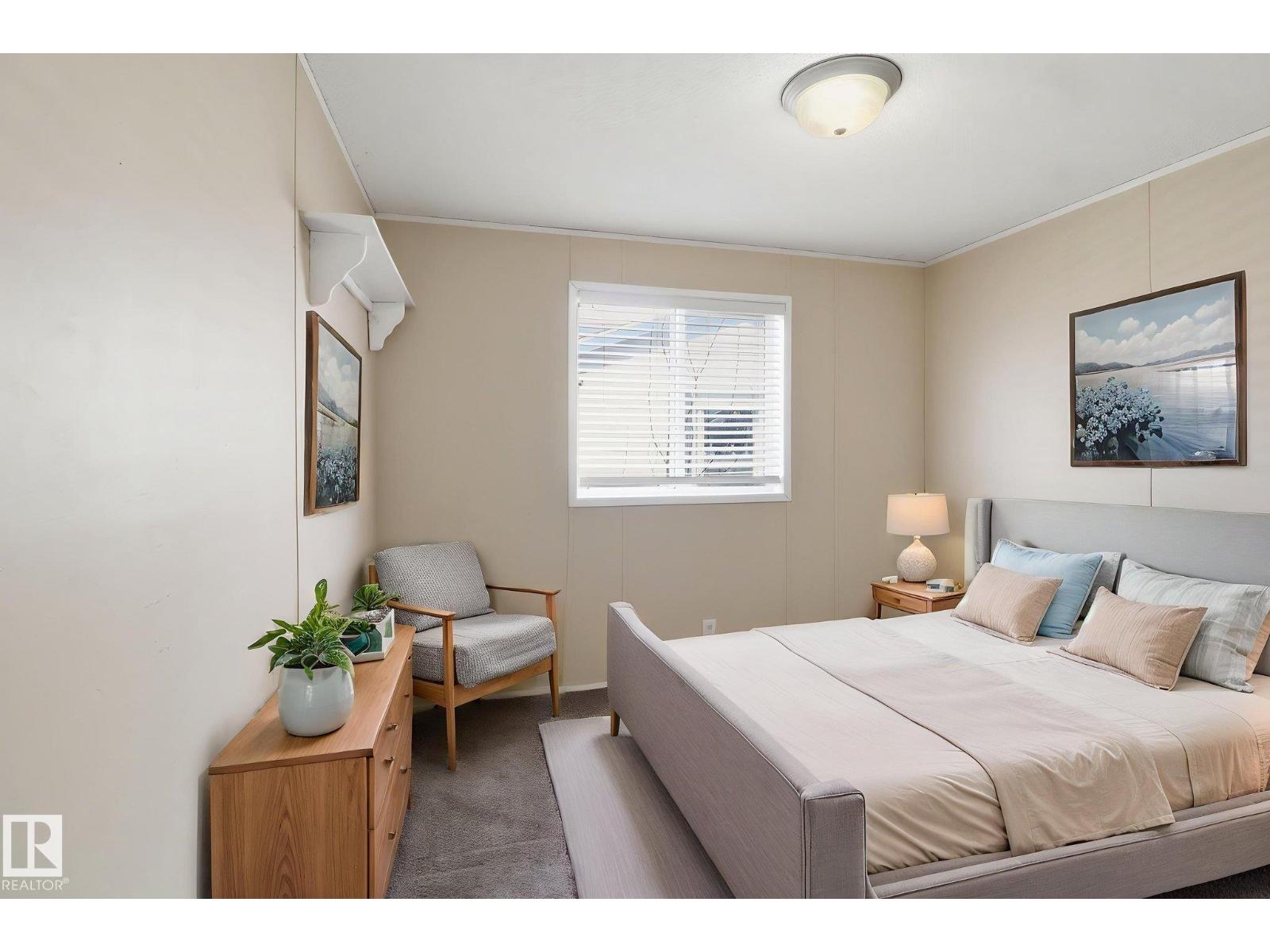 106 Oakwood Rd Nw, Edmonton, Alberta  T6P 0A2 - Photo 13 - E4476349