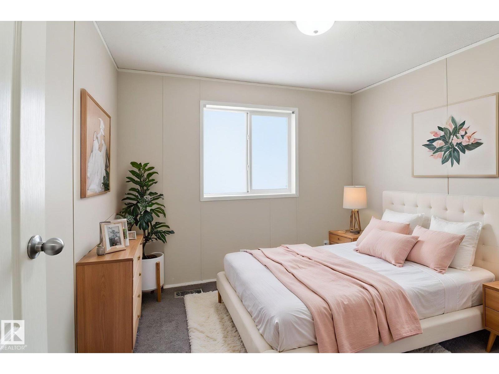 106 Oakwood Rd Nw, Edmonton, Alberta  T6P 0A2 - Photo 11 - E4476349