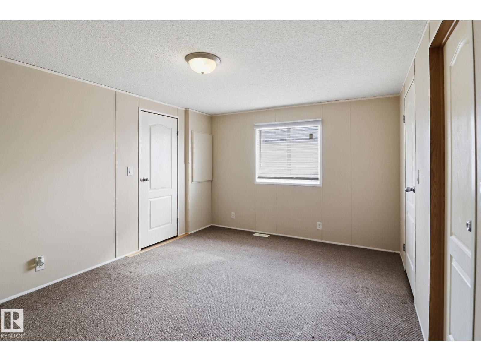 106 Oakwood Rd Nw, Edmonton, Alberta  T6P 0A2 - Photo 18 - E4476349