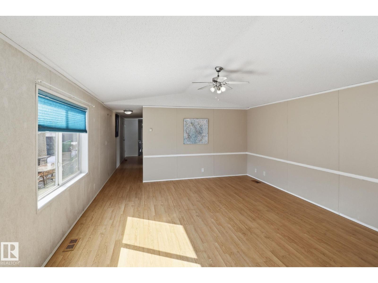 106 Oakwood Rd Nw, Edmonton, Alberta  T6P 0A2 - Photo 7 - E4476349