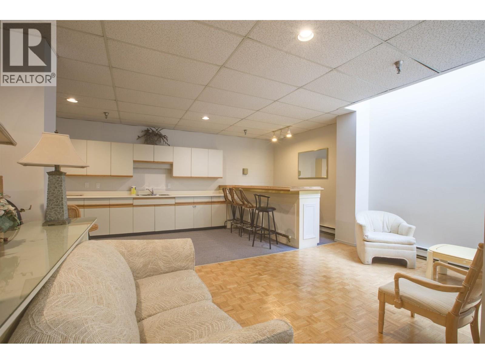 302 6055 Nelson Avenue, Burnaby, British Columbia  V5H 4L4 - Photo 31 - R3104953