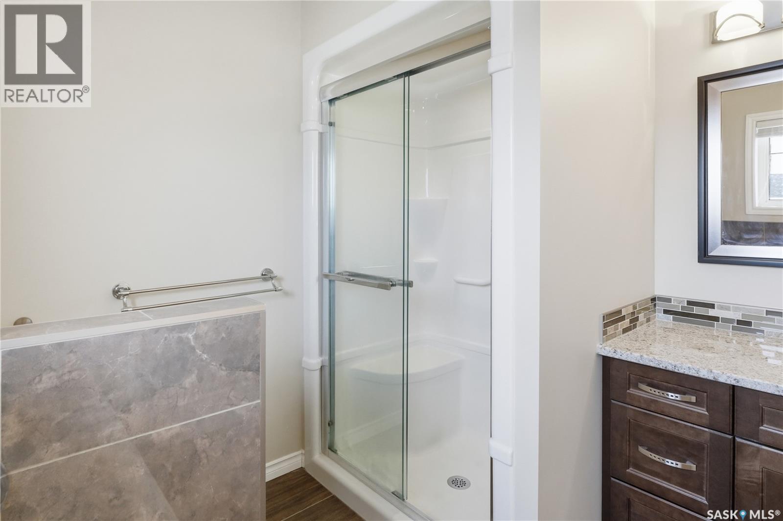 1007 Glacial Shores Common, Saskatoon, Saskatchewan  S7S 1N1 - Photo 19 - SK032311