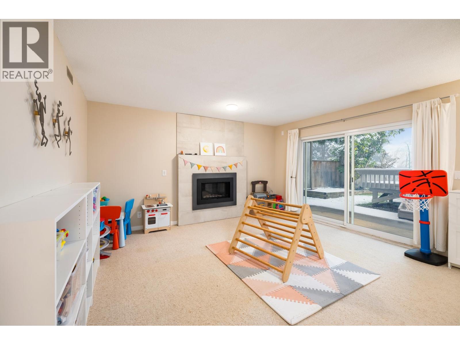 3985 Frames Place, North Vancouver, British Columbia  V7G 2M5 - Photo 27 - R3108668