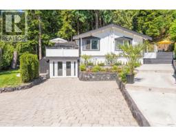 3870 EMERALD DRIVE, North Vancouver, British Columbia