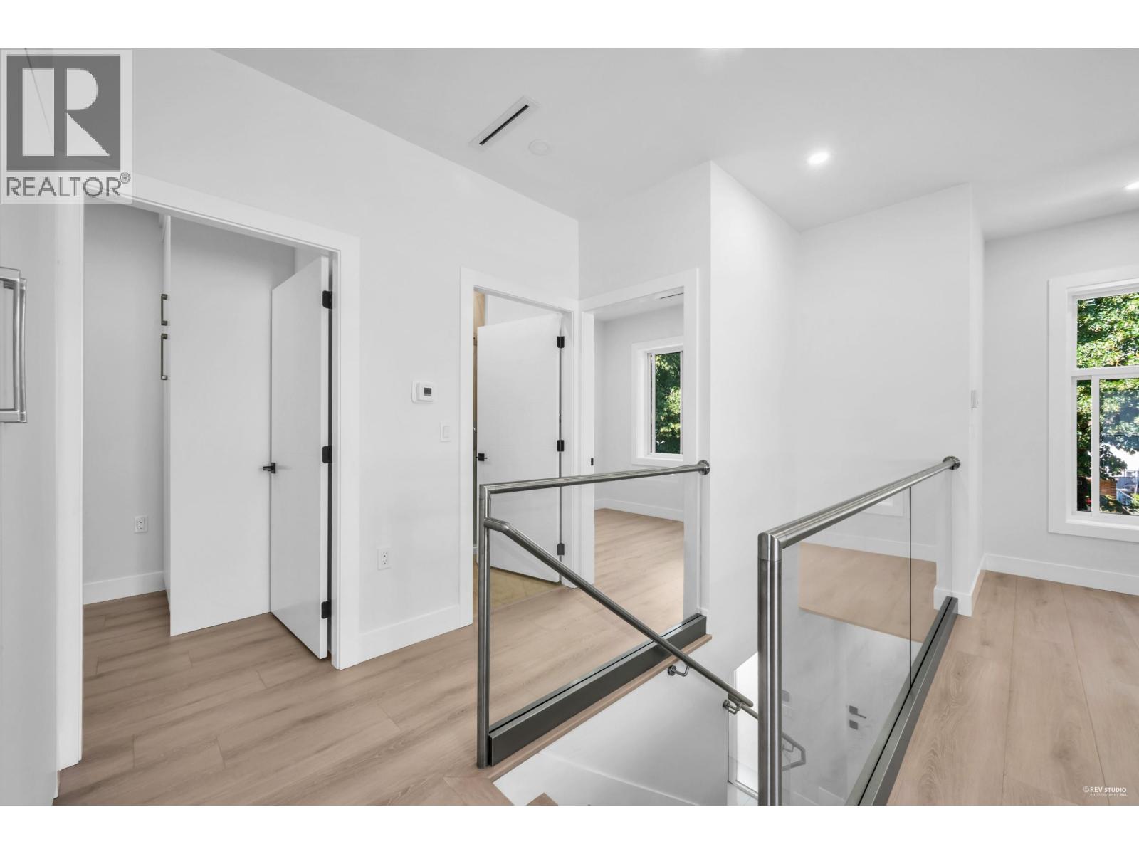 1846 E 37th Avenue, Vancouver, British Columbia  V5P 1G1 - Photo 5 - R3108699