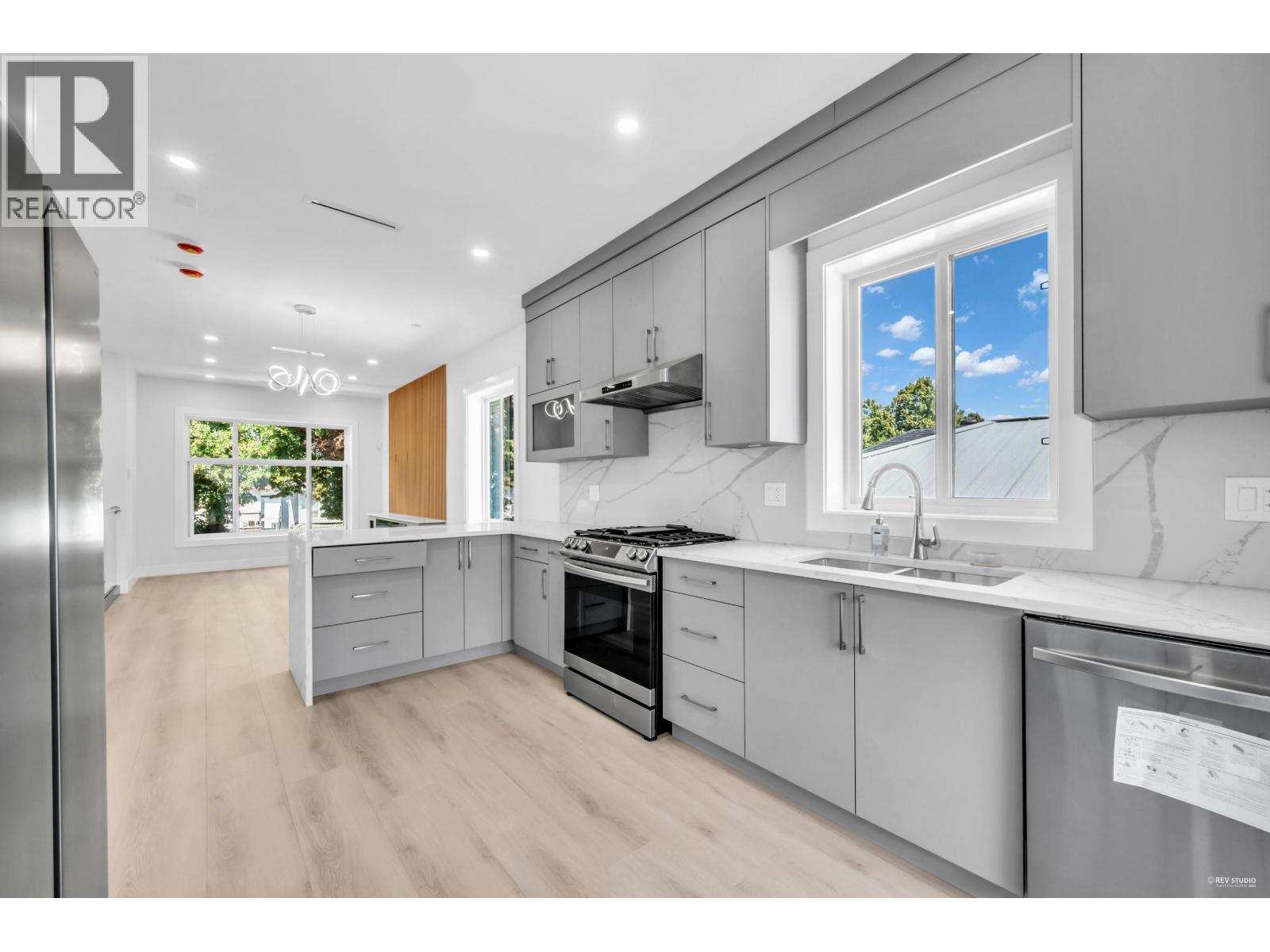 1846 E 37th Avenue, Vancouver, British Columbia  V5P 1G1 - Photo 9 - R3108699