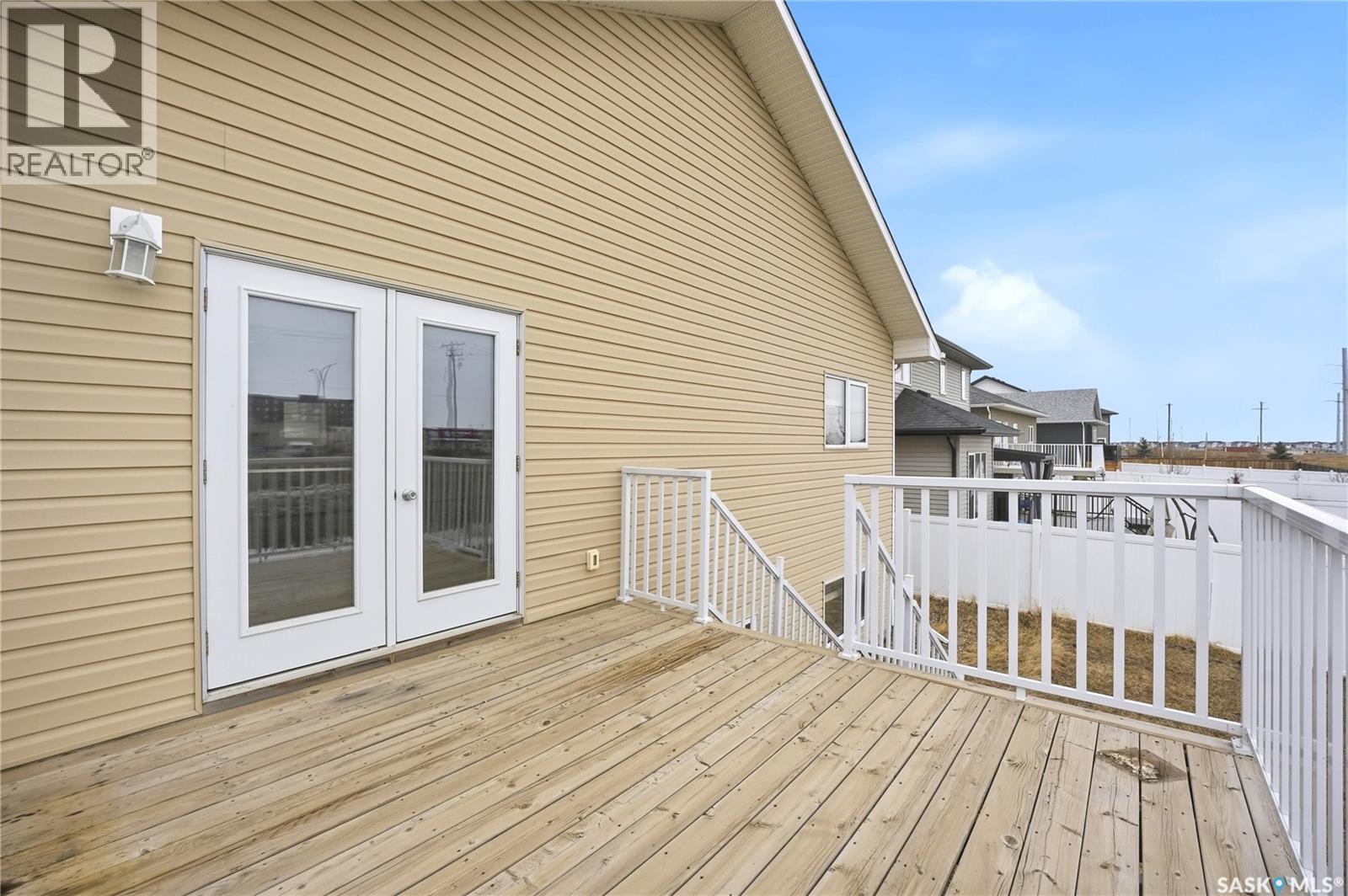 1007 Glacial Shores Common, Saskatoon, Saskatchewan  S7S 1N1 - Photo 42 - SK032311