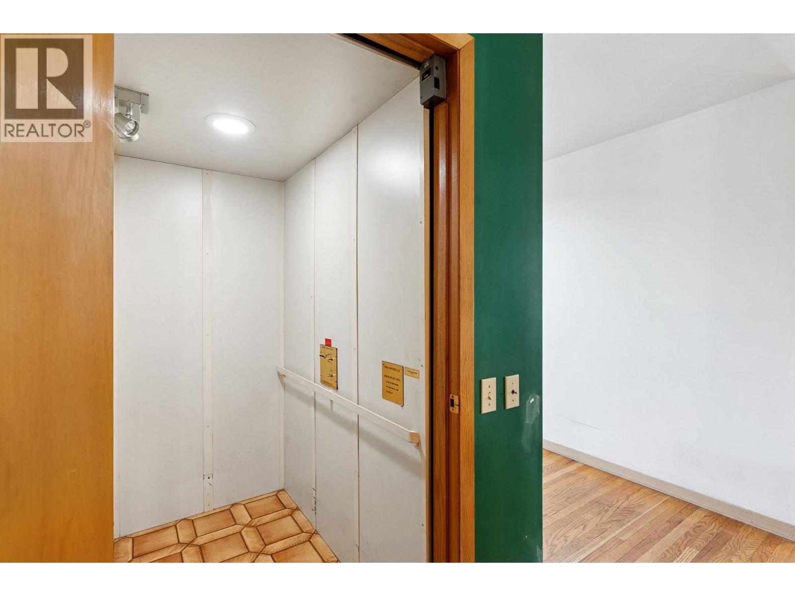 4436 W 11th Avenue, Vancouver, British Columbia  V6R 2M3 - Photo 12 - R3108745