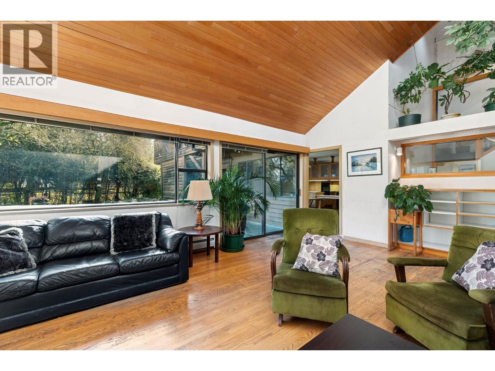 4436 W 11th Avenue, Vancouver, British Columbia  V6R 2M3 - Photo 3 - R3108745