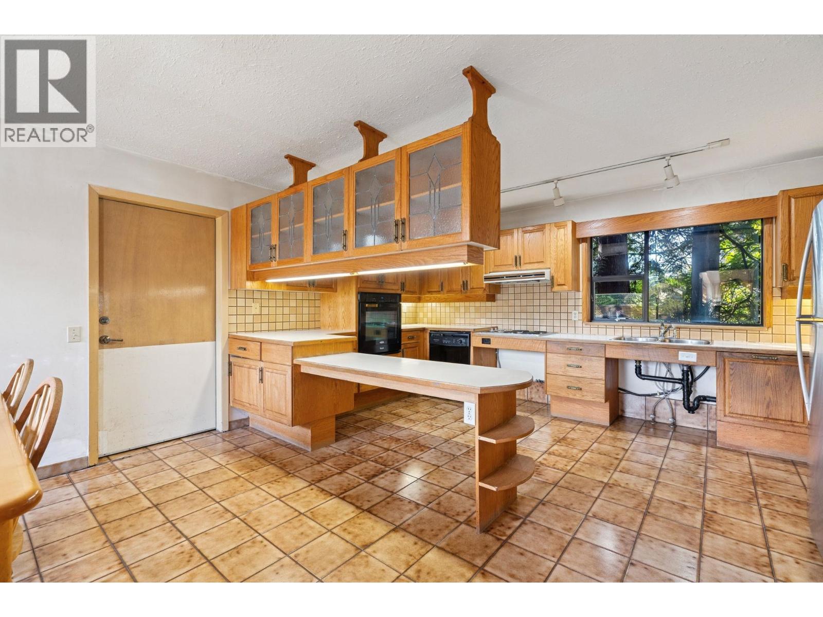 4436 W 11th Avenue, Vancouver, British Columbia  V6R 2M3 - Photo 7 - R3108745