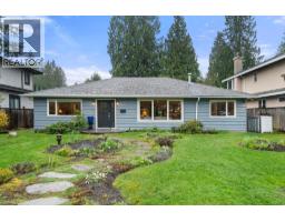 1085 EDGEWOOD ROAD, North Vancouver, British Columbia