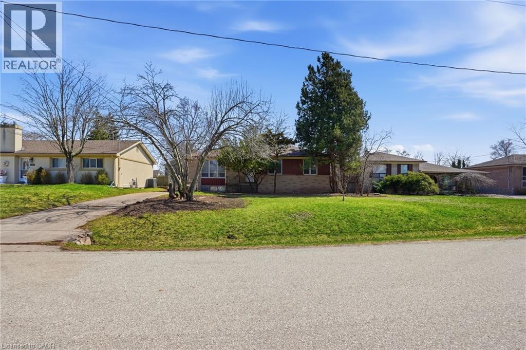 1354 Sheldon Avenue, Oakville, Ontario  L6L 2R1 - Photo 3 - 40812900