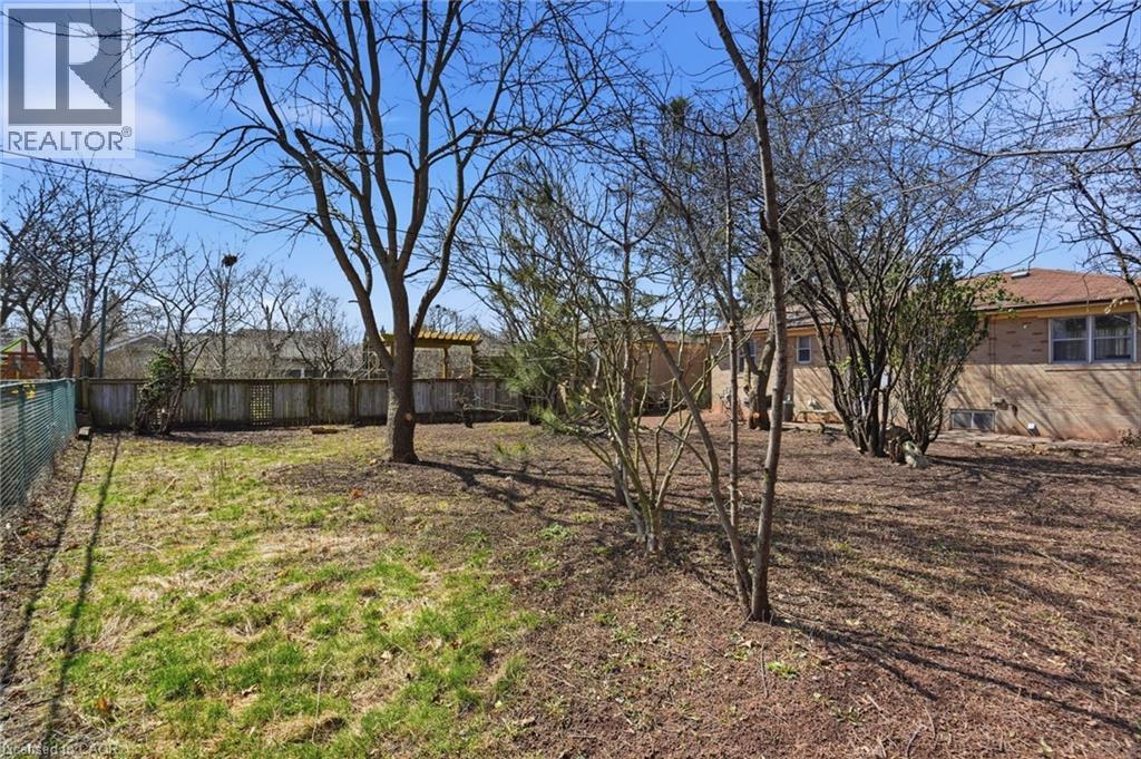 1354 Sheldon Avenue, Oakville, Ontario  L6L 2R1 - Photo 5 - 40812900