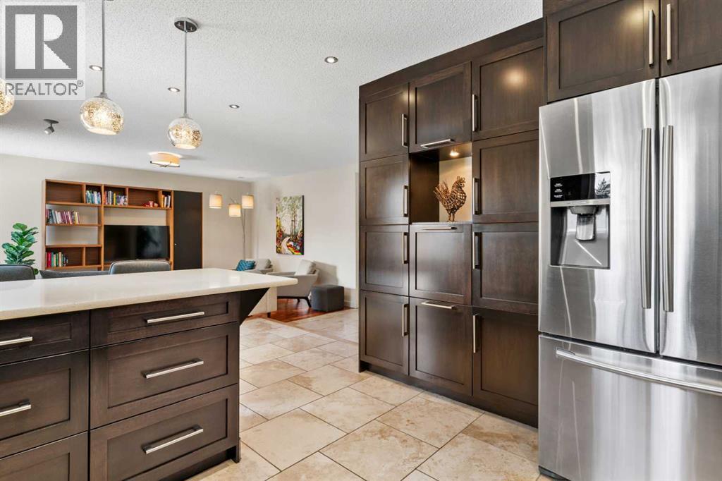 3370 Oakwood Drive SW, Calgary, Alberta  T2V 4K6 - Photo 13 - A2297923