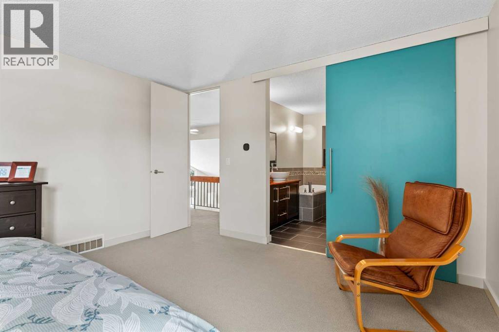 3370 Oakwood Drive SW, Calgary, Alberta  T2V 4K6 - Photo 23 - A2297923