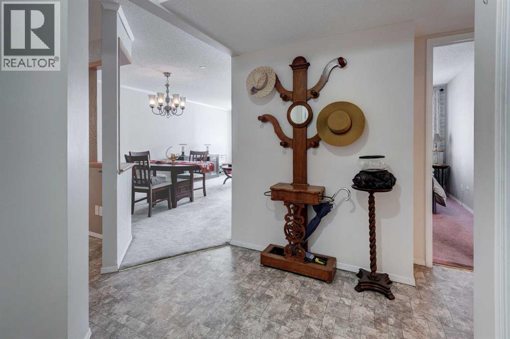 1209, 1209 Sienna Park Green Sw, Calgary, Alberta  T3H 3N7 - Photo 5 - A2298731