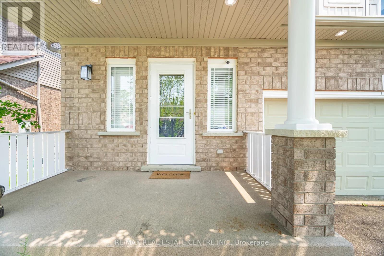 39 Stoneham Street, New Tecumseth, Ontario  L9R 2E6 - Photo 3 - N12783454