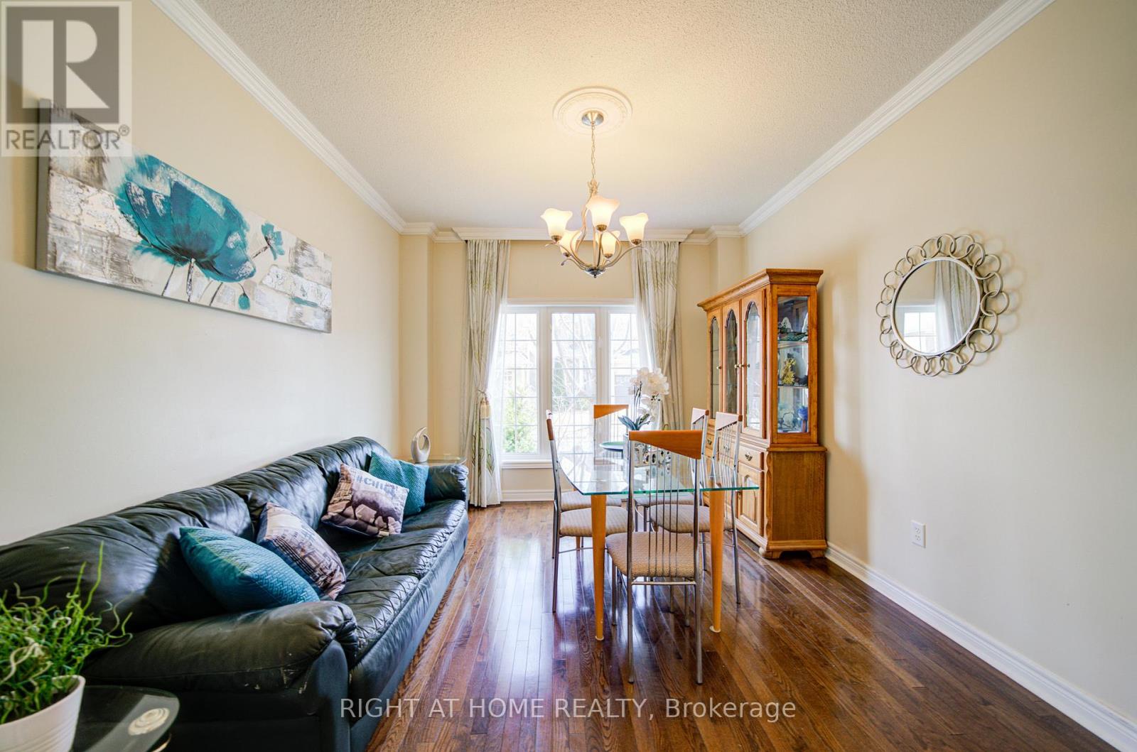 115 Westolivia Trail, Vaughan, Ontario  L4J 0C2 - Photo 10 - N12973202