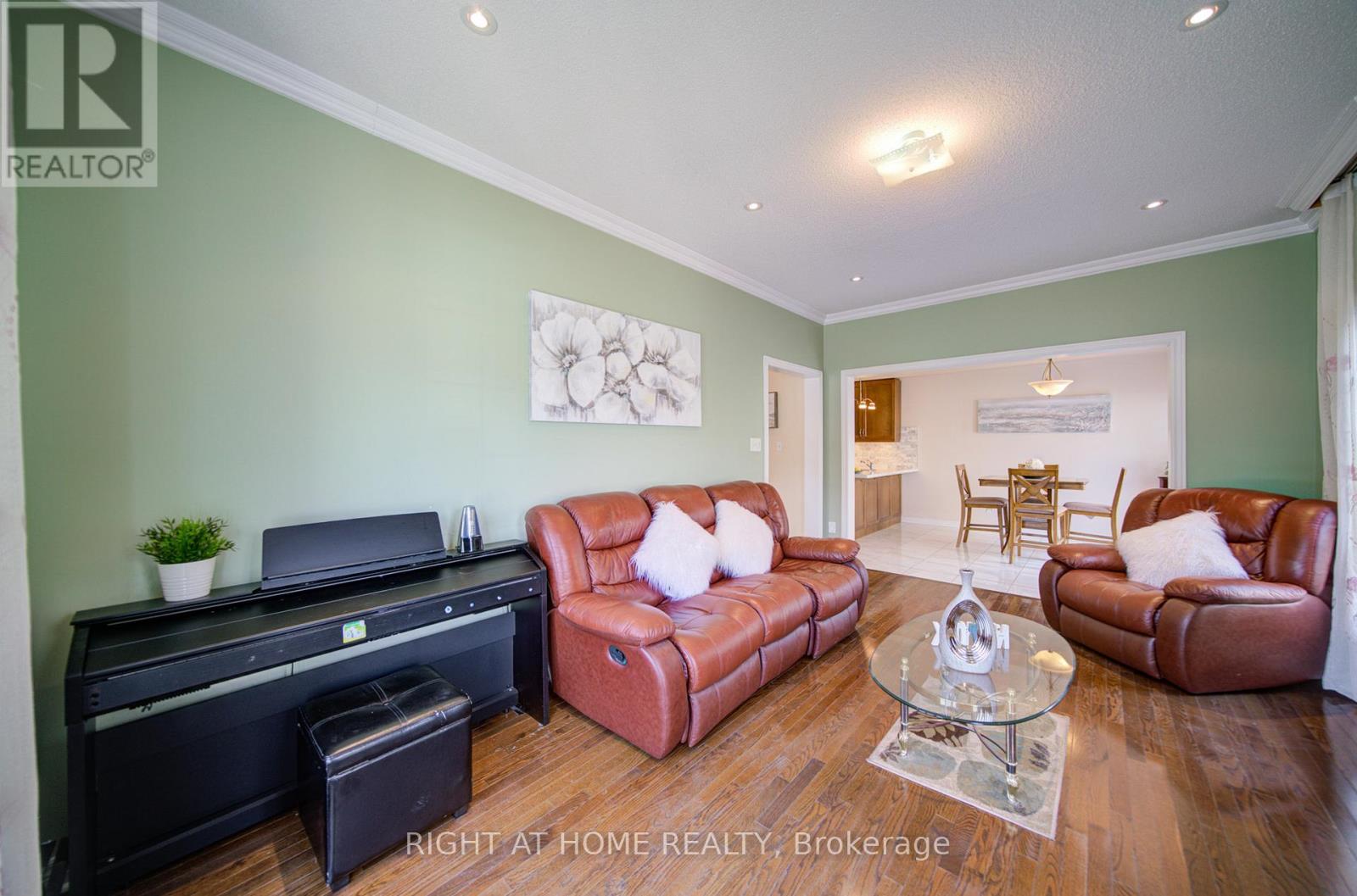 115 Westolivia Trail, Vaughan, Ontario  L4J 0C2 - Photo 16 - N12973202