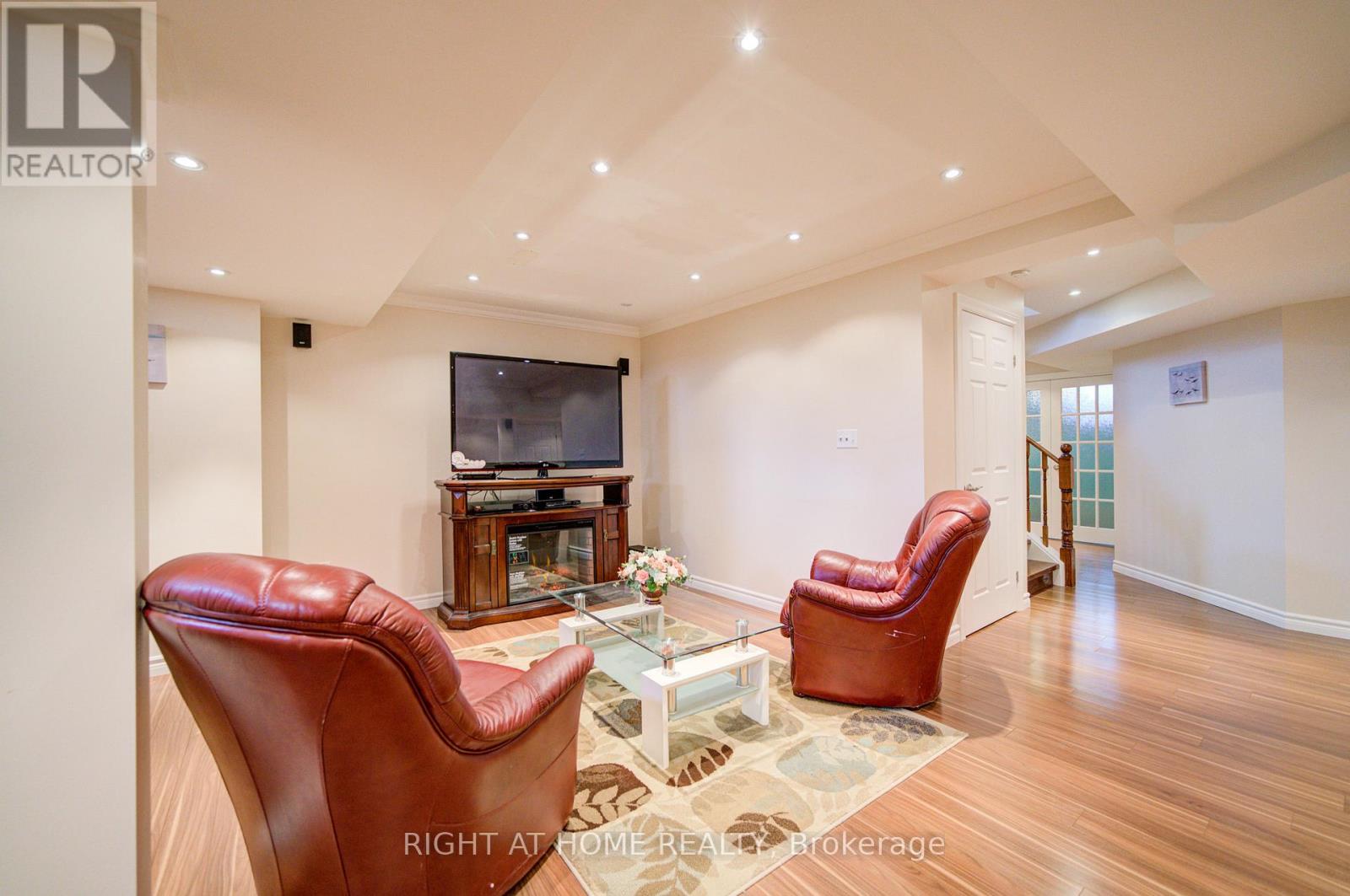 115 Westolivia Trail, Vaughan, Ontario  L4J 0C2 - Photo 35 - N12973202