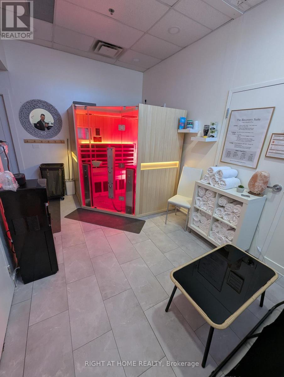 4 - 189 Earl Stewart Drive, Aurora, Ontario  L4G 6V5 - Photo 4 - N12973220