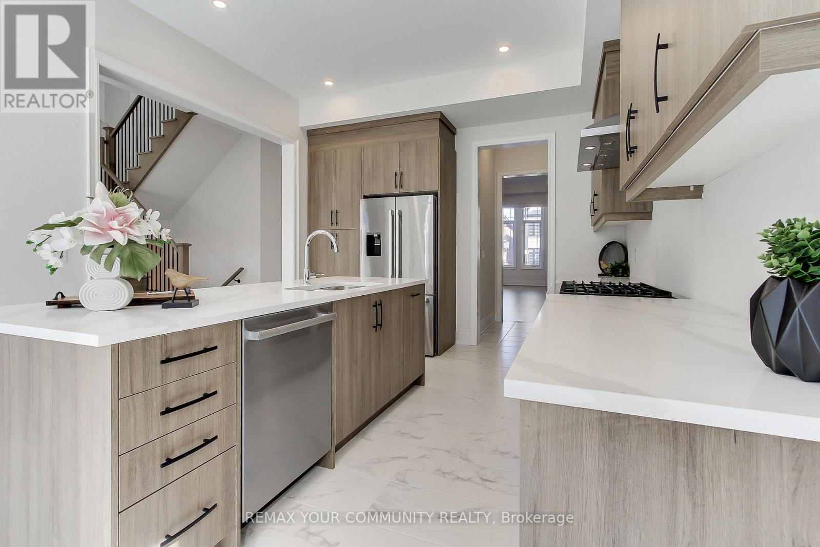 19 Plank Road, Bradford West Gwillimbury (Bond Head), Ontario  L3Z 4N3 - Photo 18 - N12973242