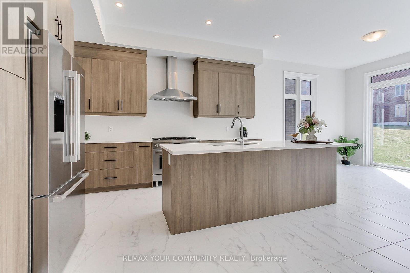 19 Plank Road, Bradford West Gwillimbury (Bond Head), Ontario  L3Z 4N3 - Photo 19 - N12973242