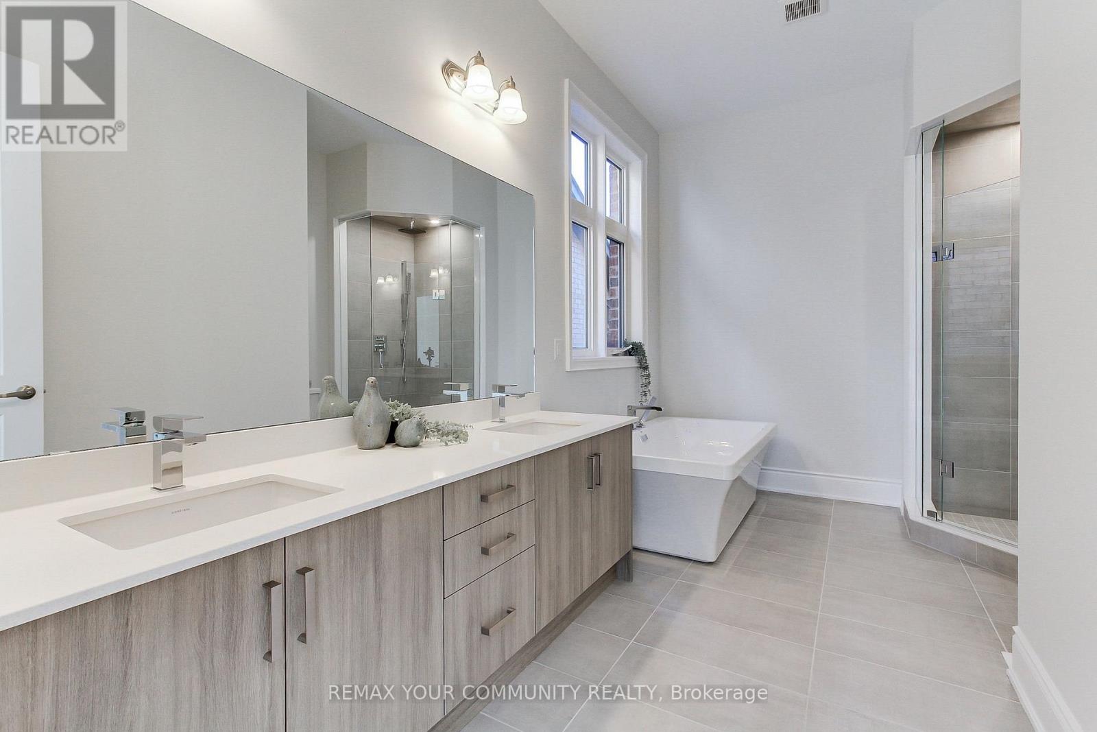 19 Plank Road, Bradford West Gwillimbury (Bond Head), Ontario  L3Z 4N3 - Photo 31 - N12973242