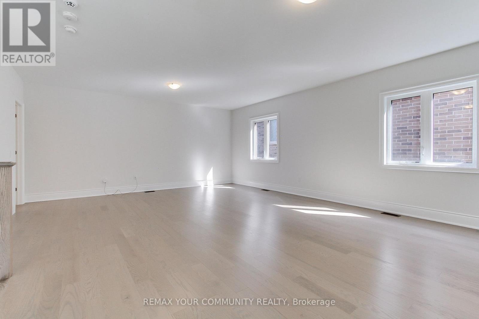 19 Plank Road, Bradford West Gwillimbury (Bond Head), Ontario  L3Z 4N3 - Photo 33 - N12973242