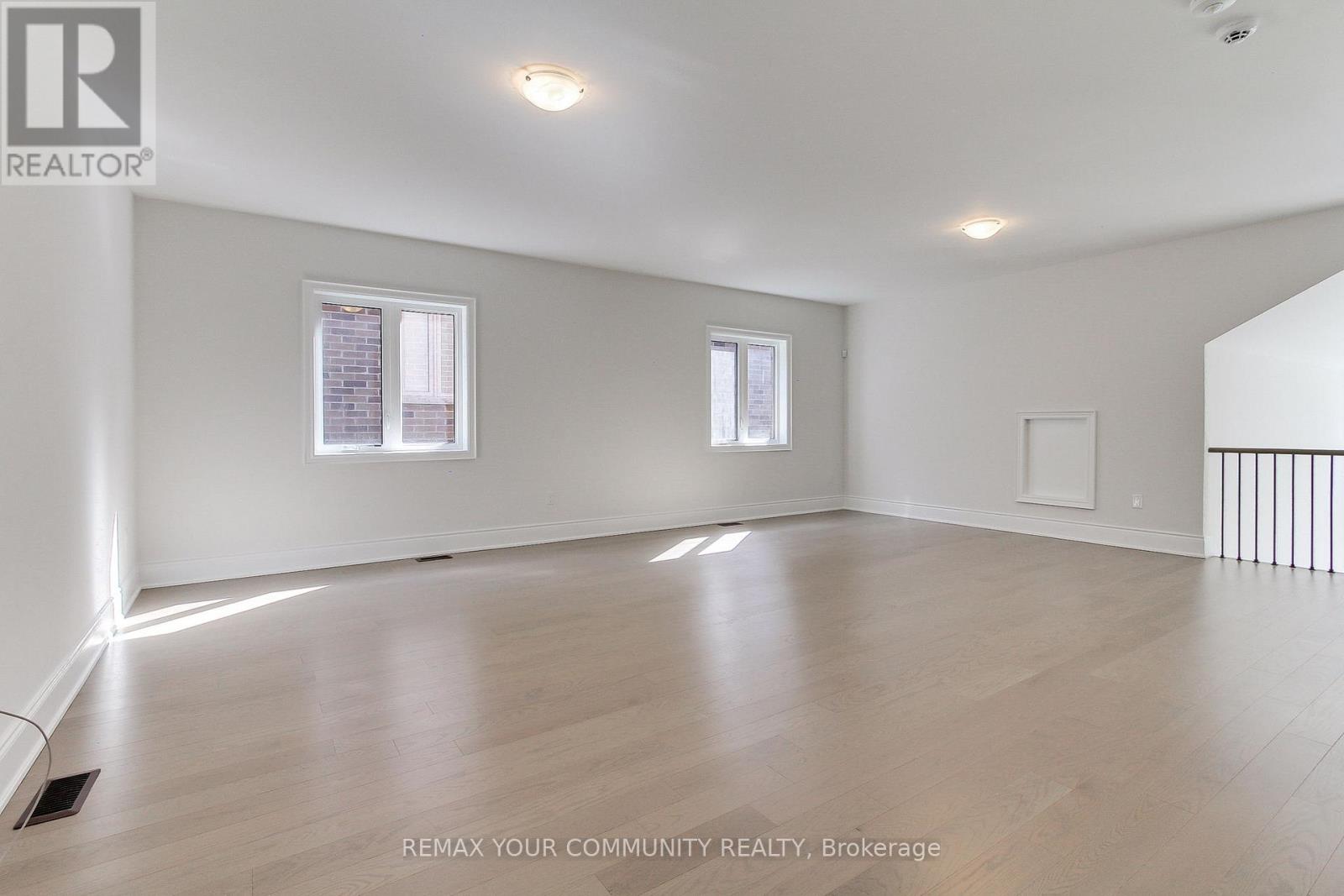 19 Plank Road, Bradford West Gwillimbury (Bond Head), Ontario  L3Z 4N3 - Photo 34 - N12973242