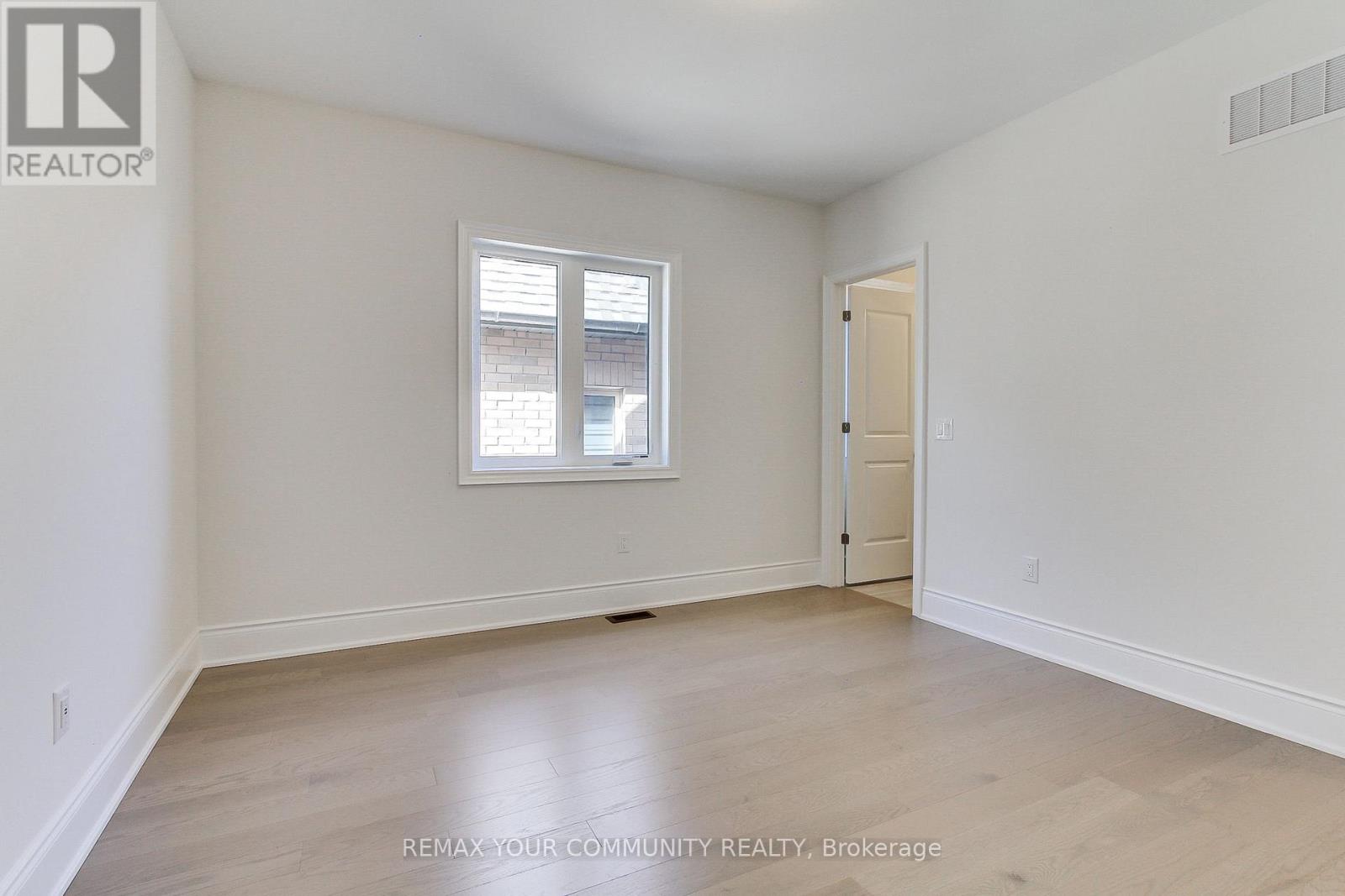 19 Plank Road, Bradford West Gwillimbury (Bond Head), Ontario  L3Z 4N3 - Photo 39 - N12973242