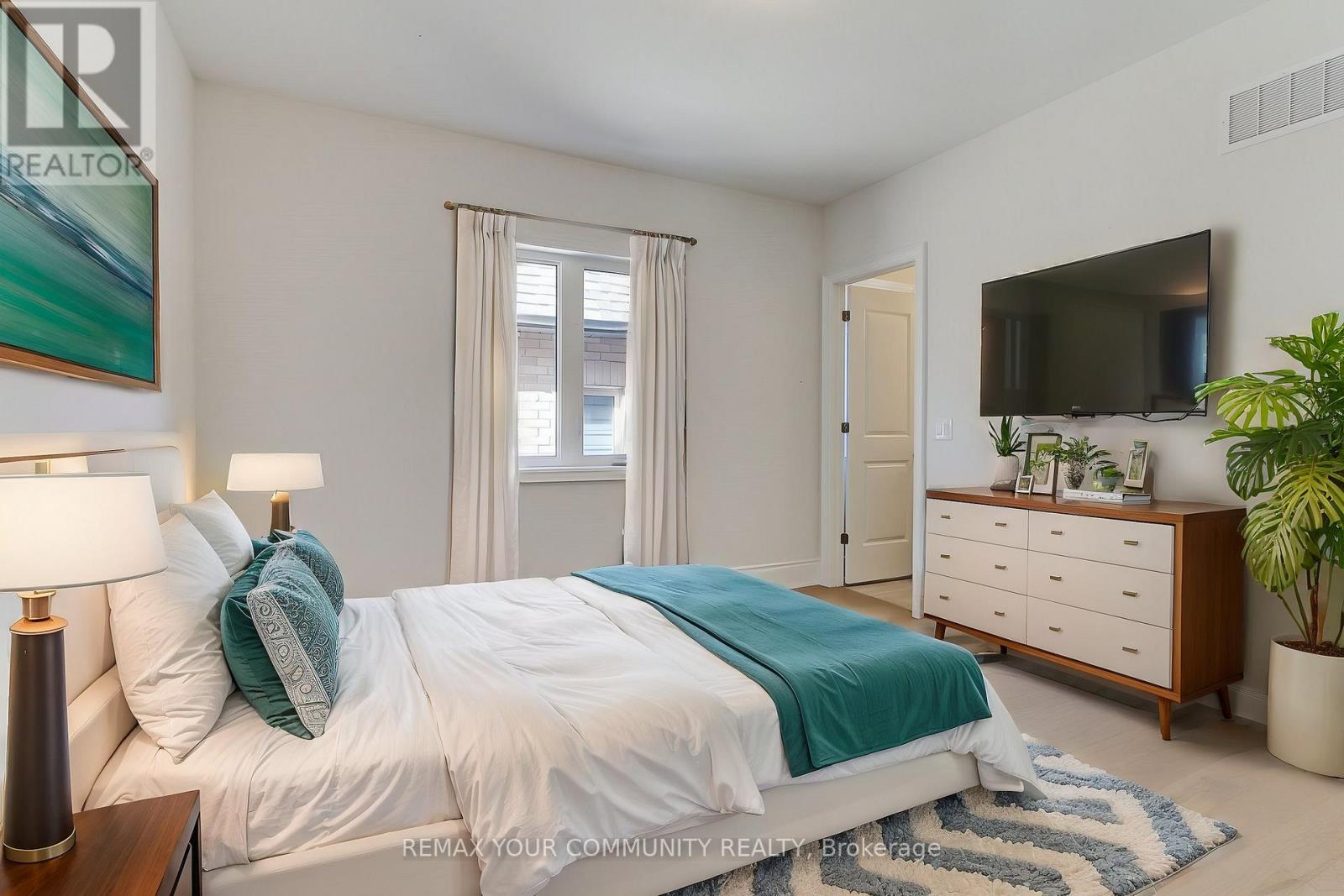 19 Plank Road, Bradford West Gwillimbury (Bond Head), Ontario  L3Z 4N3 - Photo 48 - N12973242