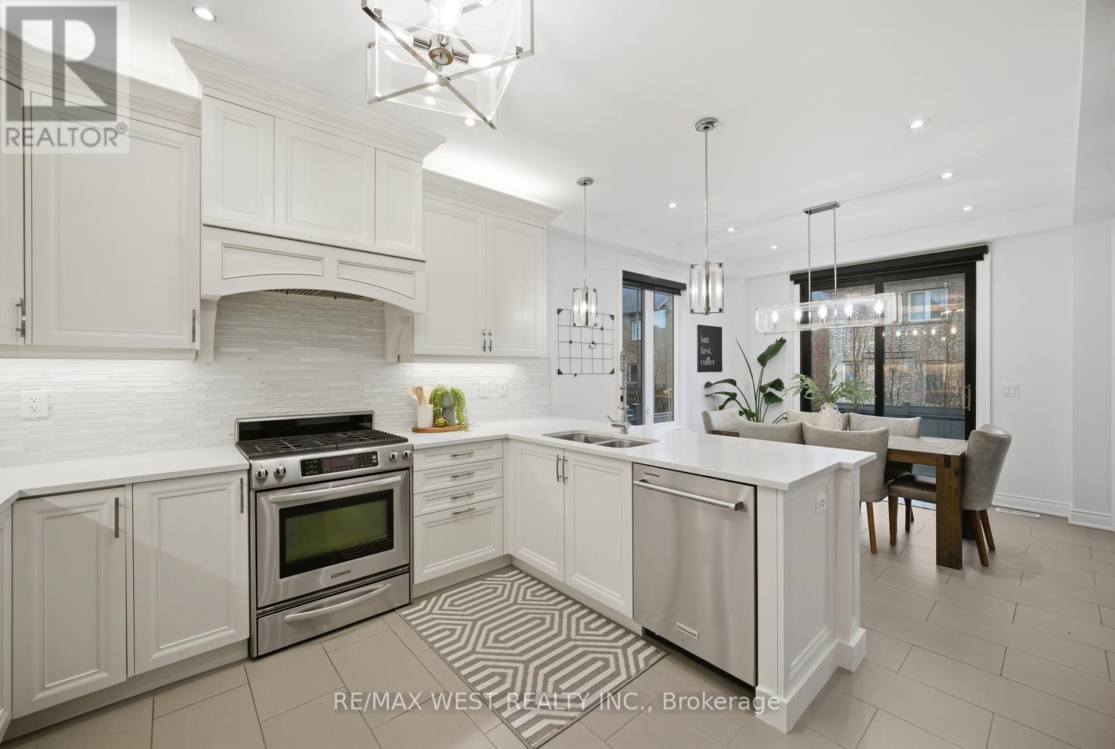 139 Hatton Garden Road, Vaughan, Ontario  L4H 3R1 - Photo 8 - N12973260