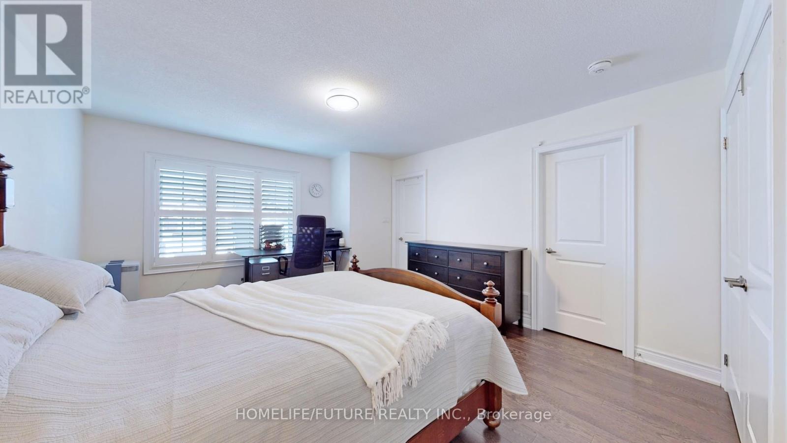 72 Mohandas Drive, Markham, Ontario  L3S 0E4 - Photo 11 - N12973298