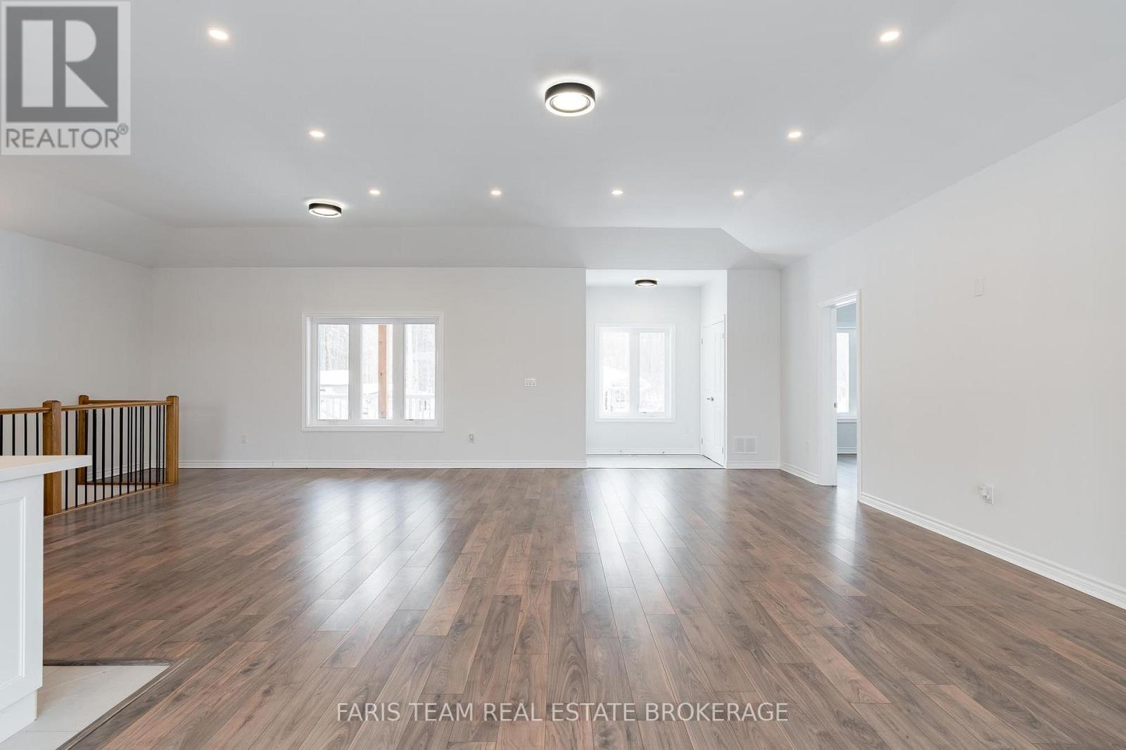 50 Breithaupt Crescent, Tiny, Ontario  L9M 0B2 - Photo 12 - S12973218