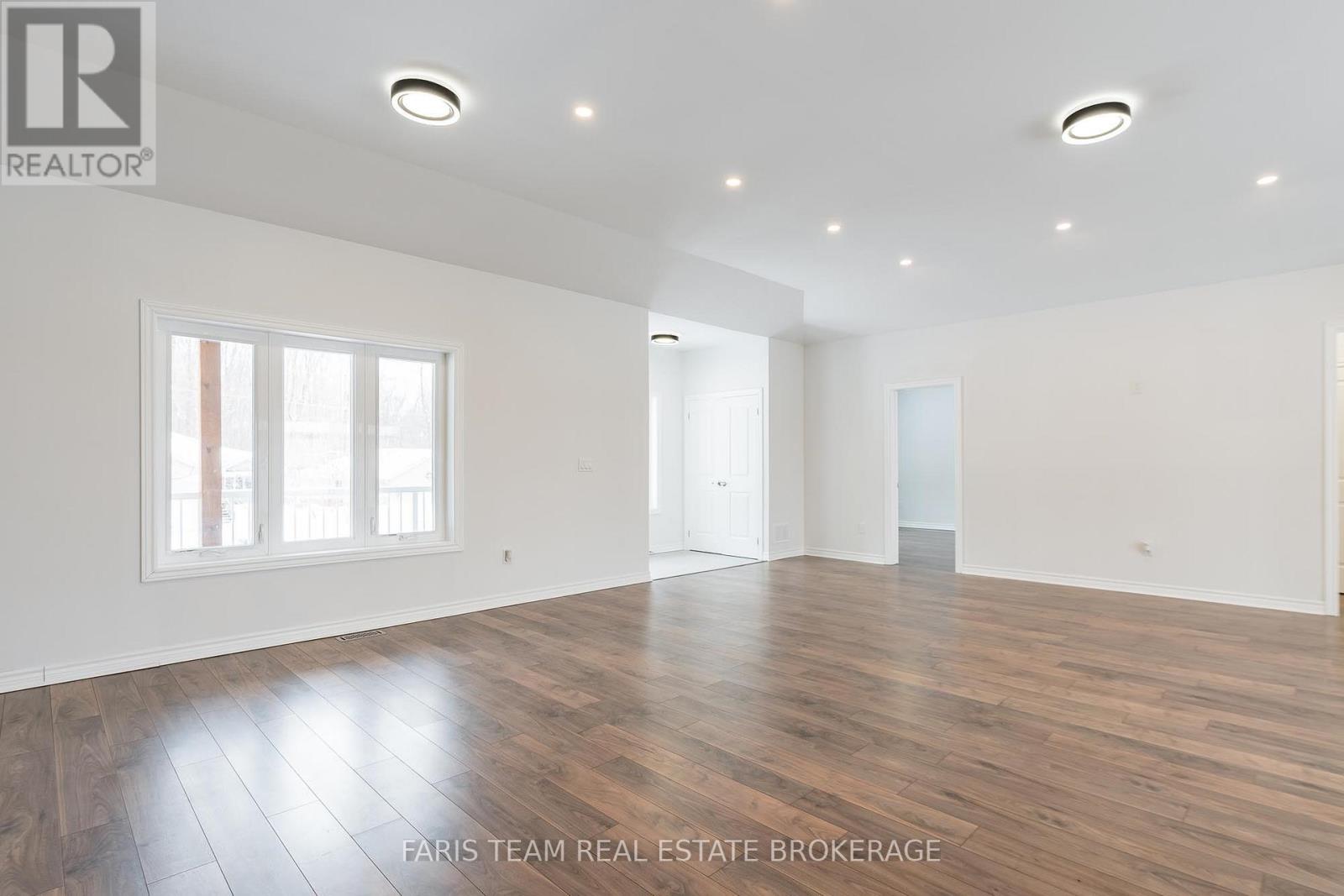 50 Breithaupt Crescent, Tiny, Ontario  L9M 0B2 - Photo 16 - S12973218