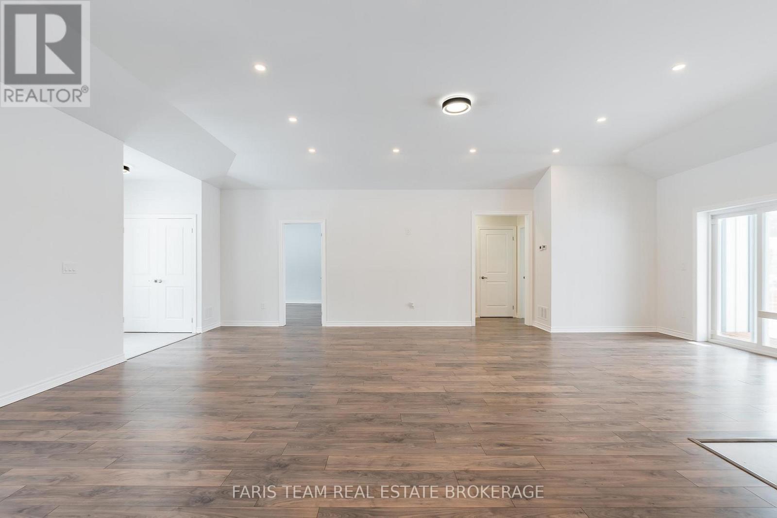 50 Breithaupt Crescent, Tiny, Ontario  L9M 0B2 - Photo 17 - S12973218