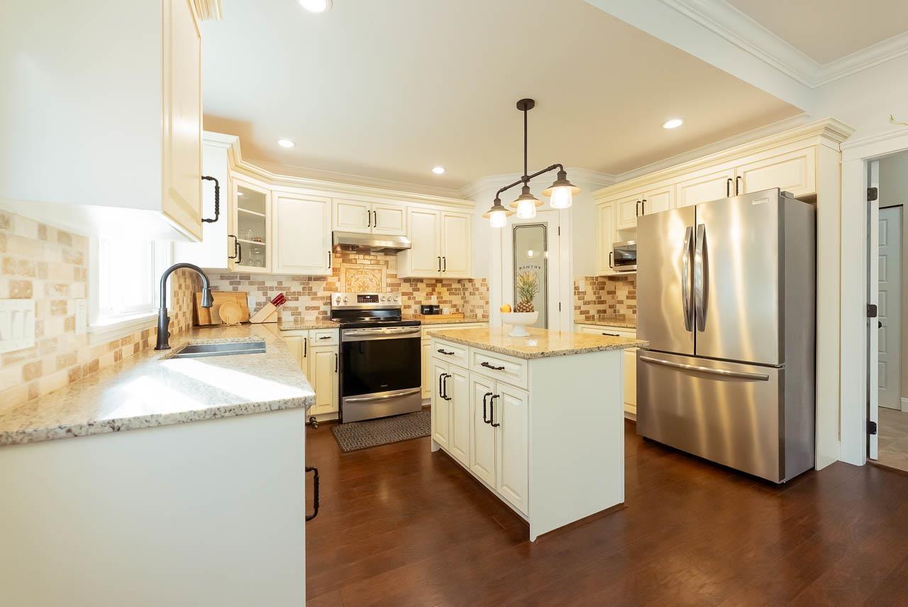 7260 196 Street, Langley, British Columbia  V2Y 3C3 - Photo 6 - R3108780