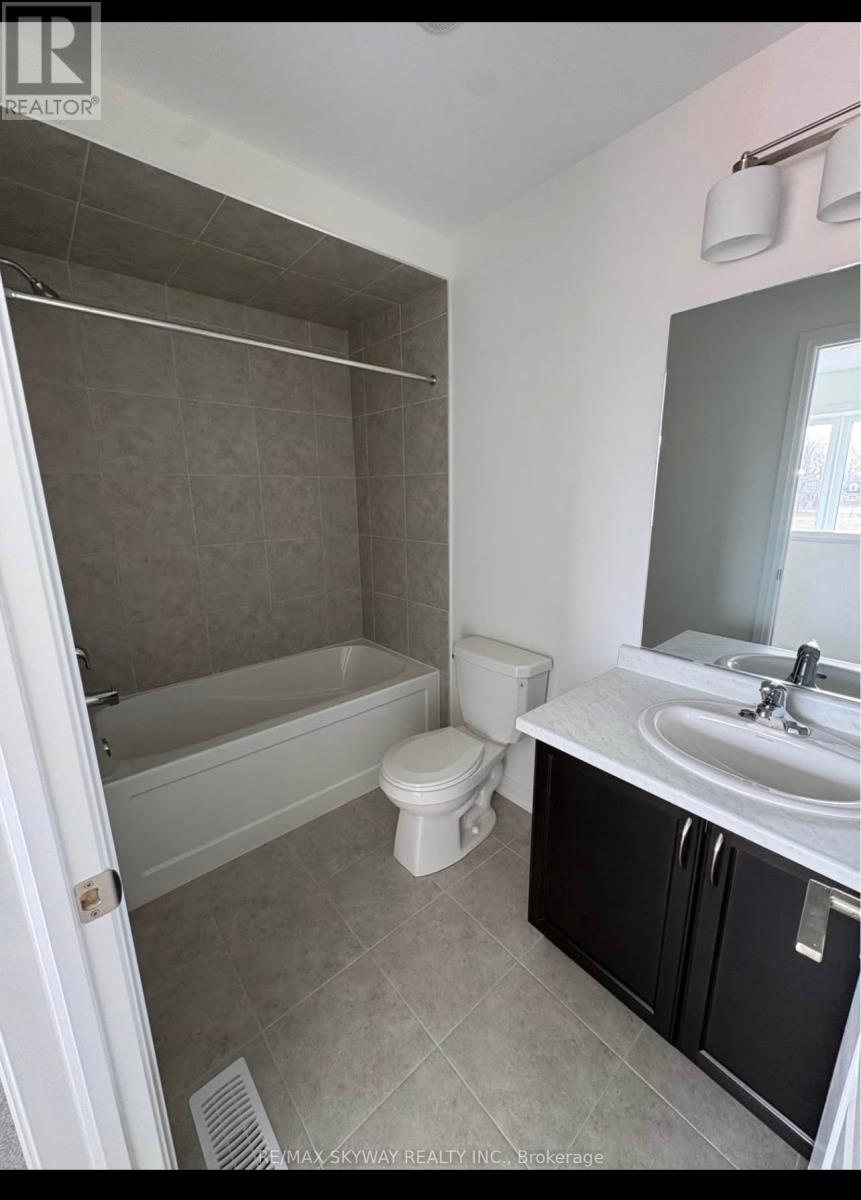 60 - 313 Conklin Road, Brantford, Ontario  N3T 5L5 - Photo 8 - X12947184