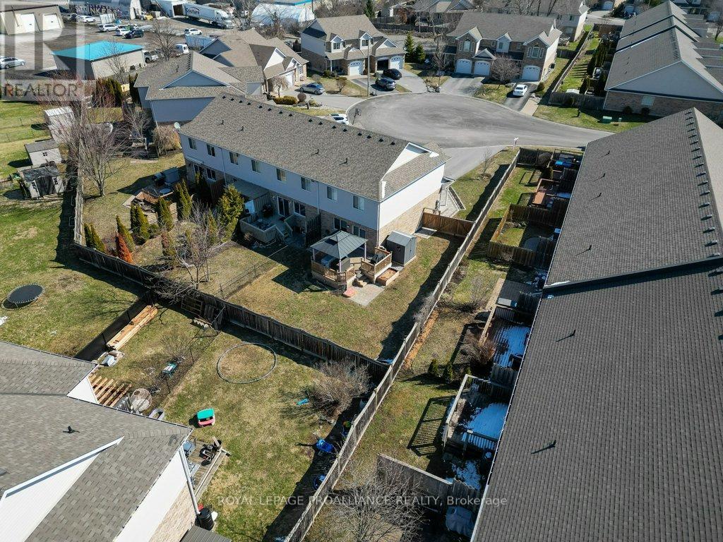 4 Ava Court, Belleville, Ontario  K8P 0B2 - Photo 4 - X12908876