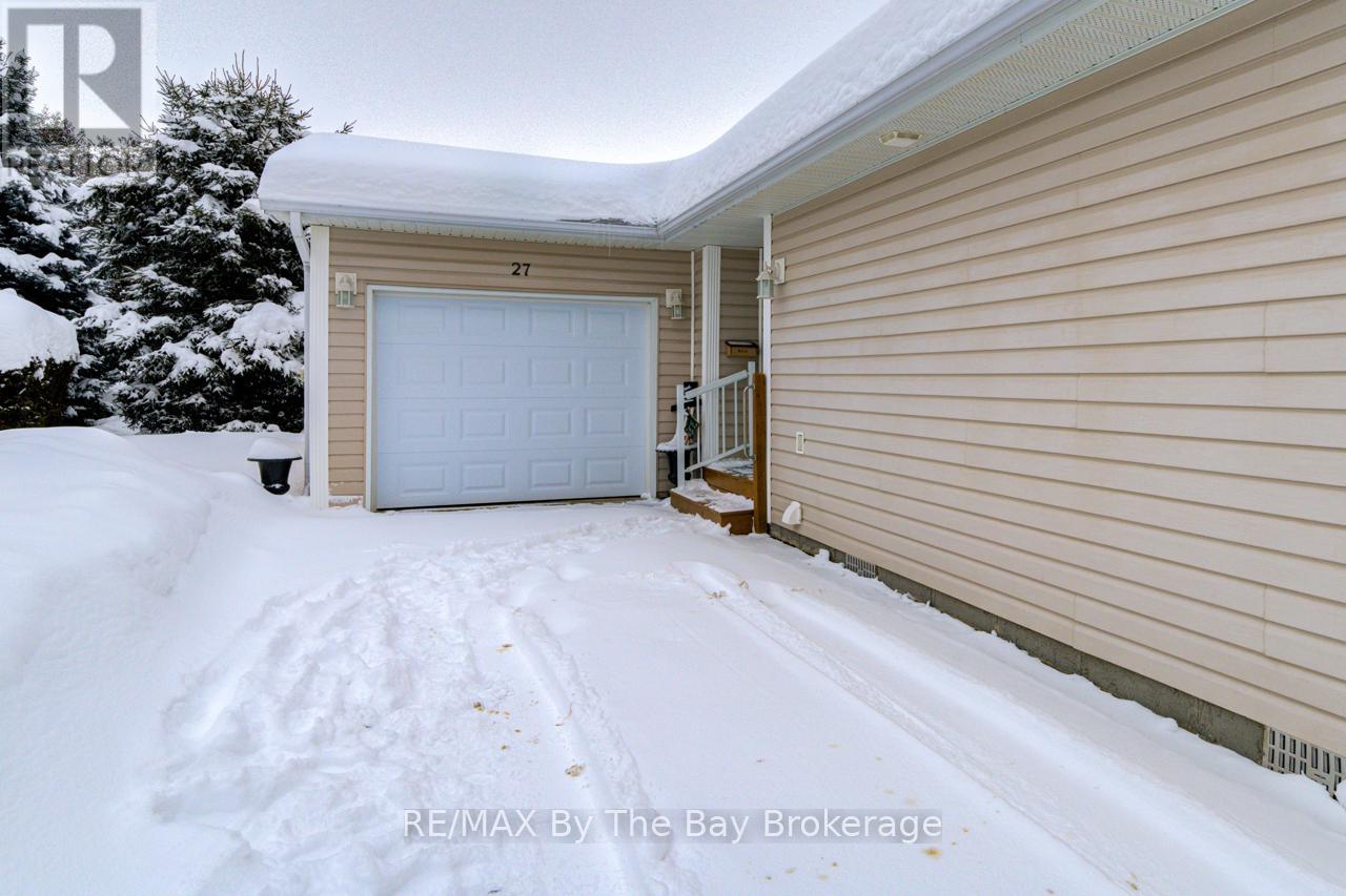 27 Pennsylvania Avenue E, Wasaga Beach, Ontario  L9Z 3A8 - Photo 32 - S12670458