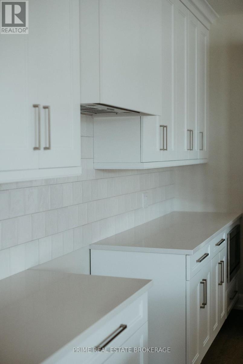 Lot 68 Fallingbrook Road, London South, Ontario  N6P 1H5 - Photo 15 - X12972292