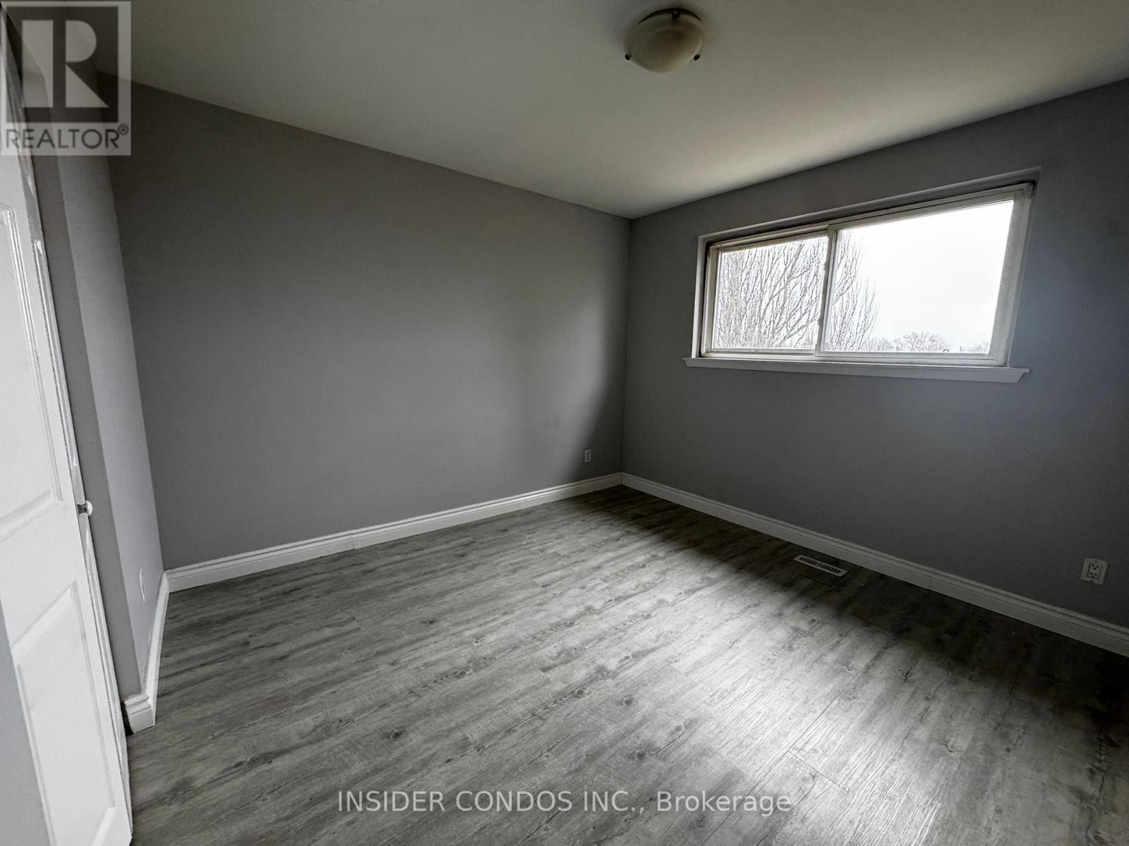 Upper - 49 Doncaster Drive, Brampton, Ontario  L6T 1S8 - Photo 15 - W12973208