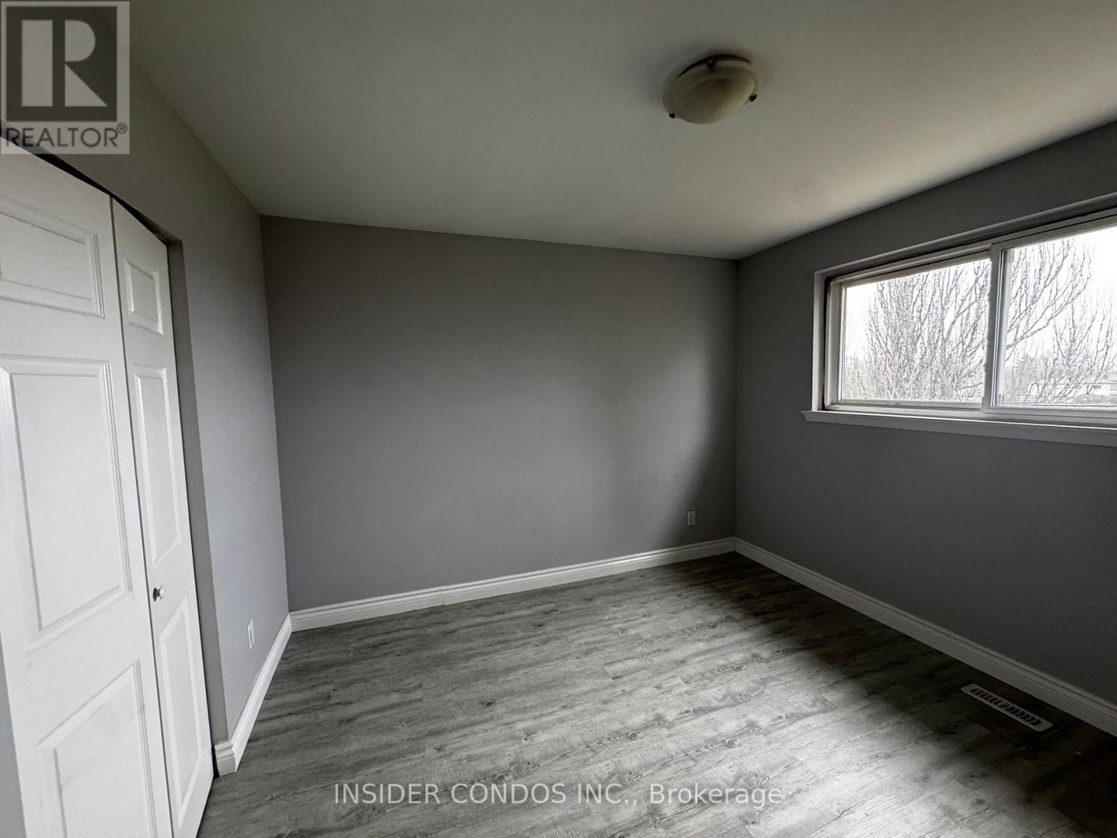 Upper - 49 Doncaster Drive, Brampton, Ontario  L6T 1S8 - Photo 16 - W12973208