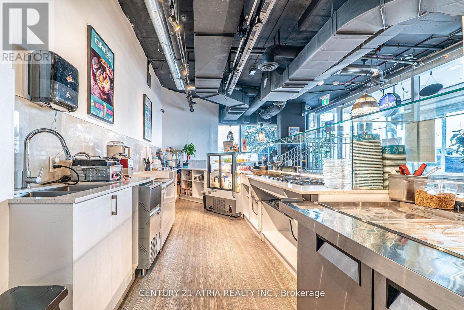 3 - 5245 Dundas Street W, Toronto, Ontario  M9B 0E5 - Photo 15 - W12973314