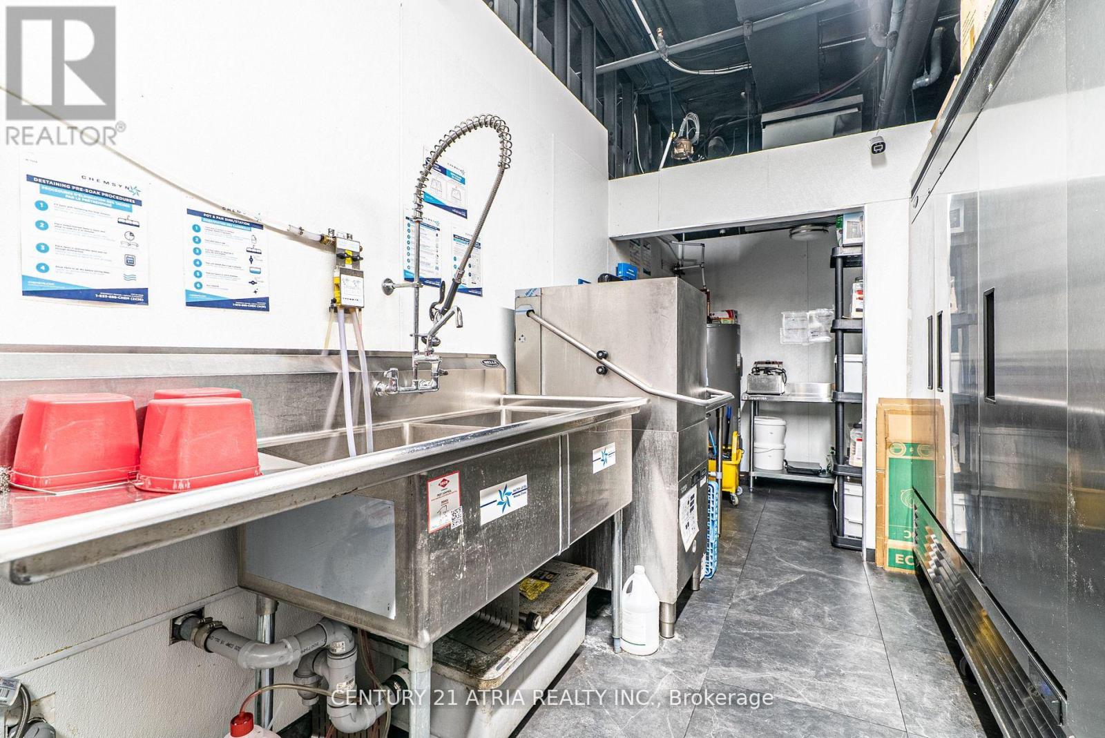 3 - 5245 Dundas Street W, Toronto, Ontario  M9B 0E5 - Photo 19 - W12973314