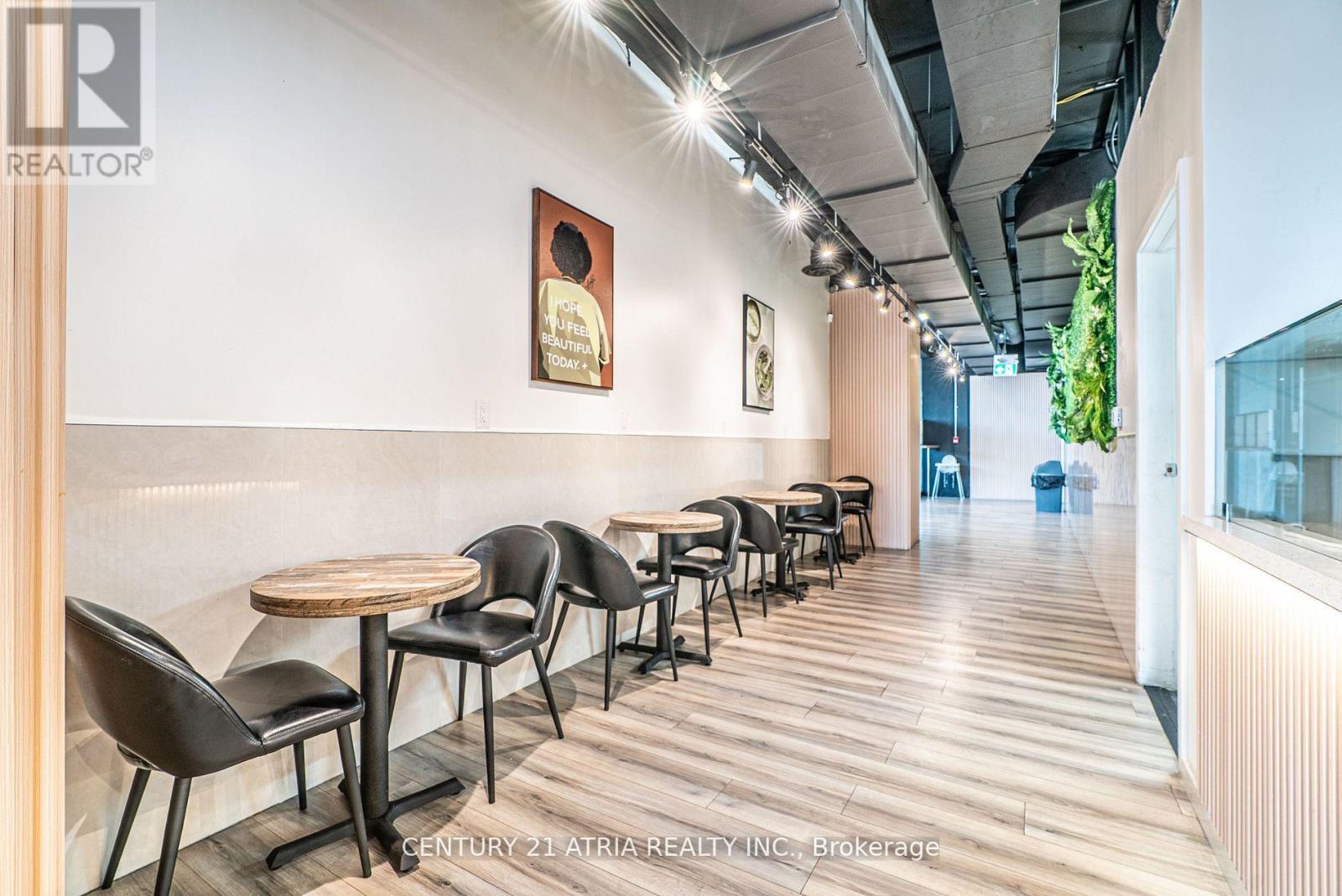 3 - 5245 Dundas Street W, Toronto, Ontario  M9B 0E5 - Photo 9 - W12973314