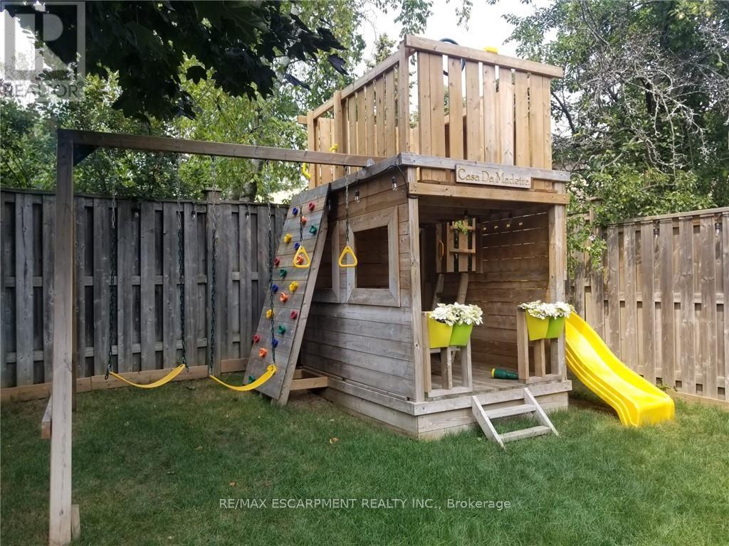 2685 Los Palmas Court, Mississauga, Ontario  L5N 2G6 - Photo 28 - W12973318