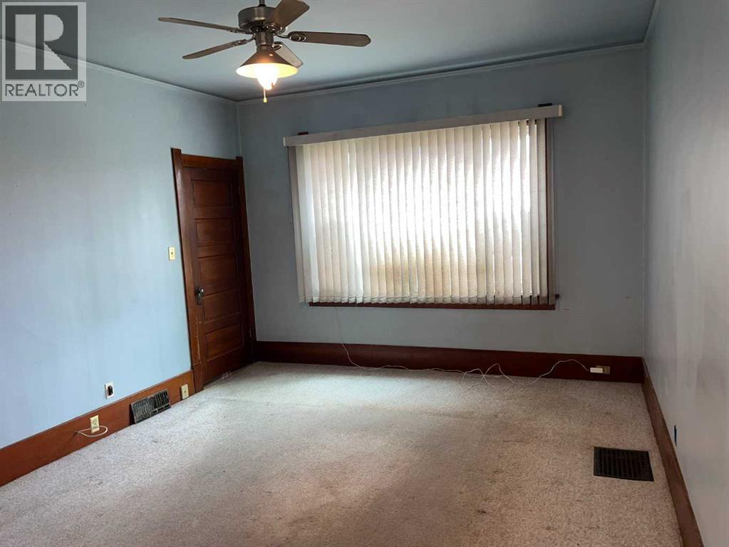 426 12b Street N, Lethbridge, Alberta  T1H 0M7 - Photo 13 - A2298320