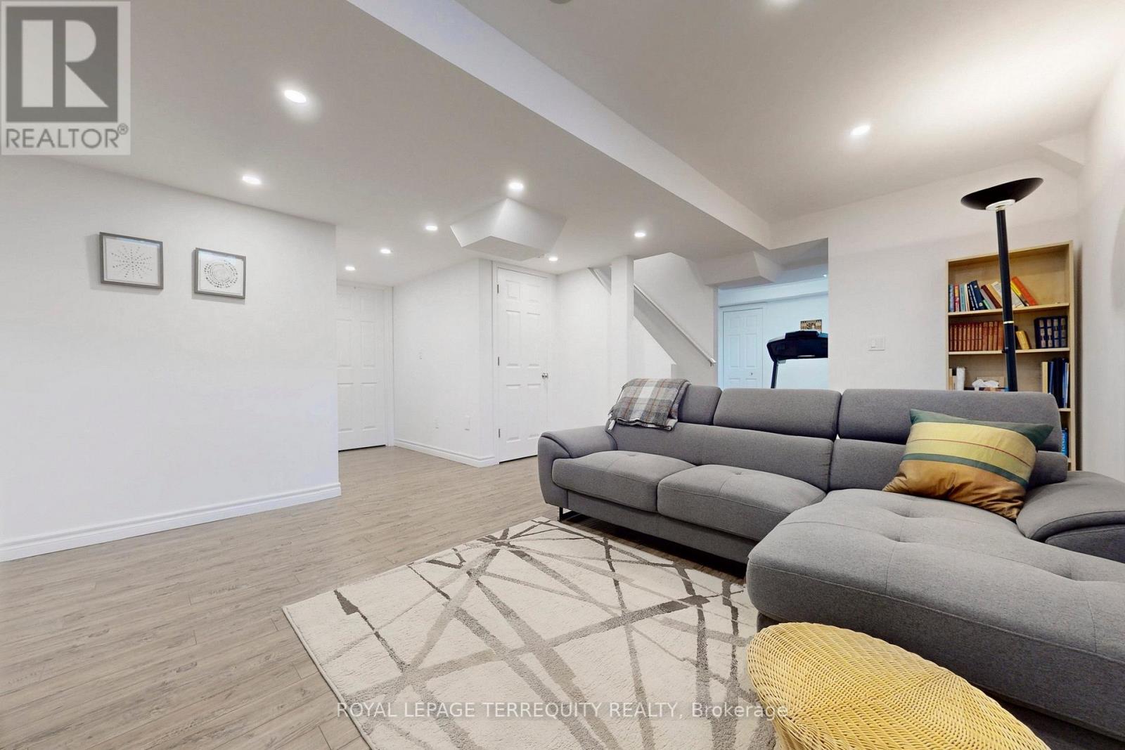 51 Donzi Lane, Vaughan, Ontario  L6A 0G8 - Photo 22 - N12886992